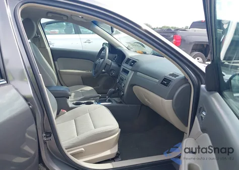 2011 Ford Fusion Se from USA, damaged, VIN 3FAHP0HAXBR148905